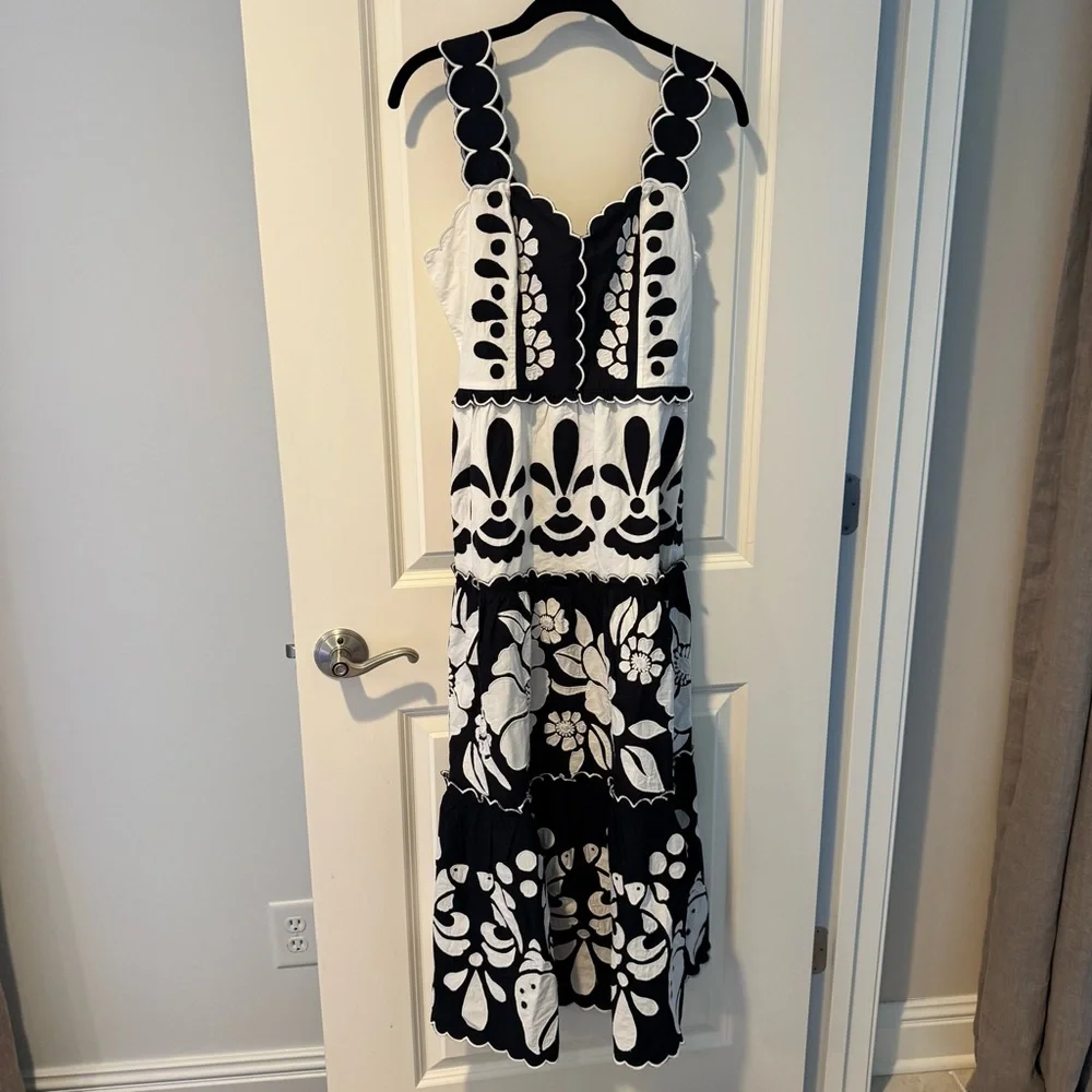 NWT Farm Rio Black & White Tiered Floral Midi Dress | XS - Picture 4 of 7